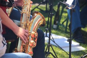 saxophone, music, concert, wind instrument, music band, brass instrument, tape, metal, glittering, saxophone, saxophone, saxophone, saxophone, saxophone